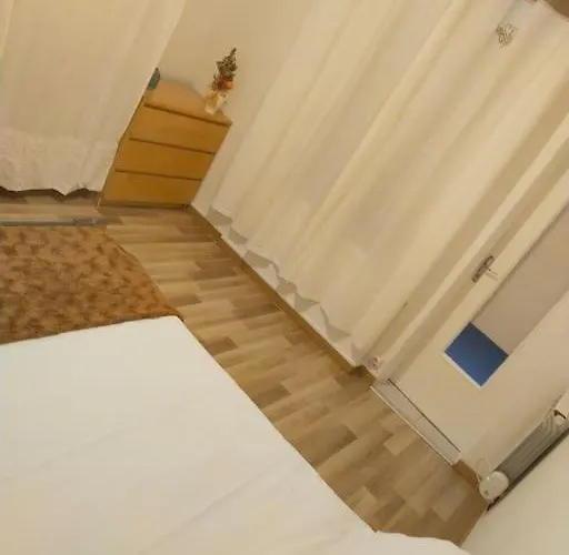 Petite Maison A Drancy